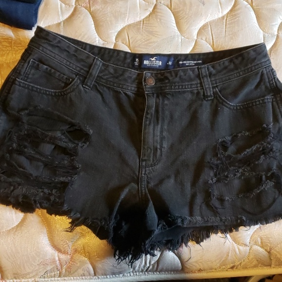 Hollister Pants - Hollister factory destroyed shorts